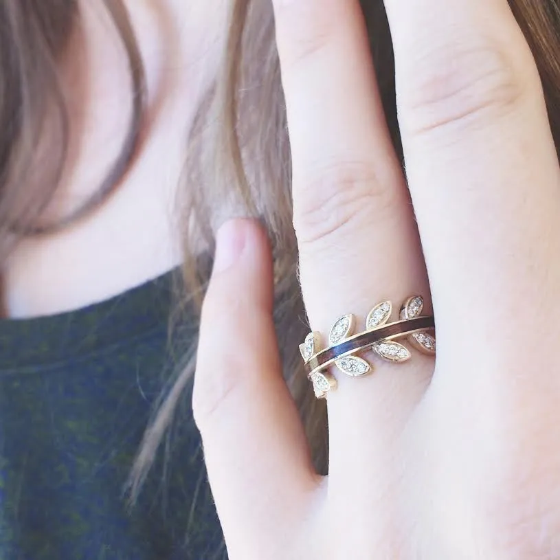 14K YELLOW GOLD DIAMOND LEAF RING