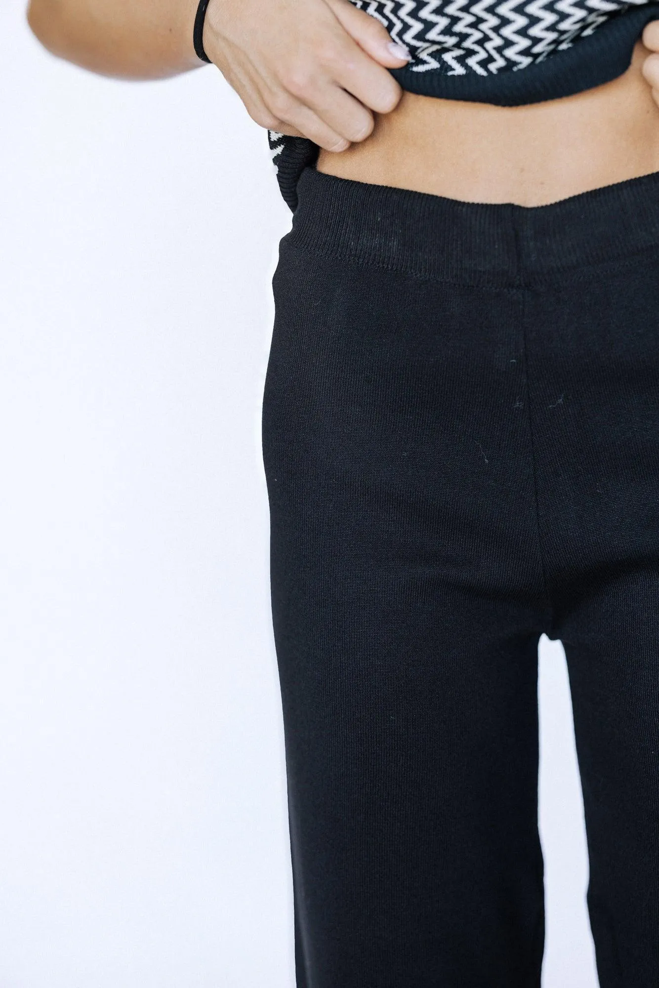 Allie Cap Sleeve & Sweat Set in Black