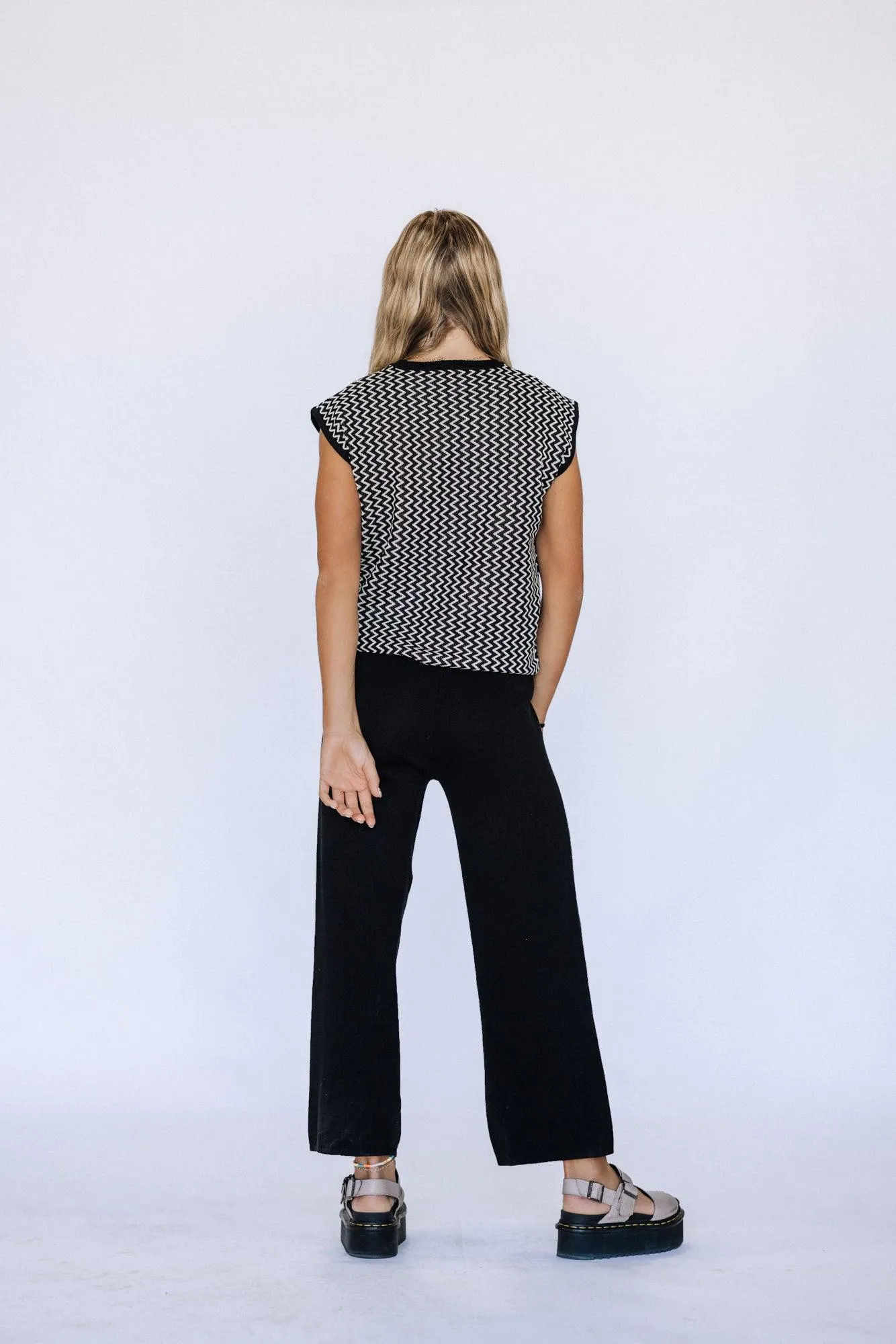 Allie Cap Sleeve & Sweat Set in Black