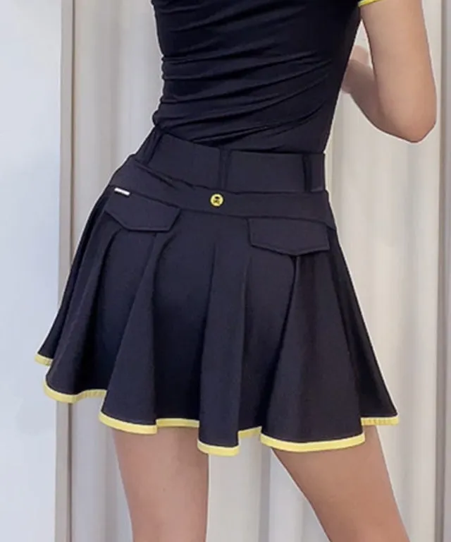 CHUCUCHU Women's Line Point Skirt - Black