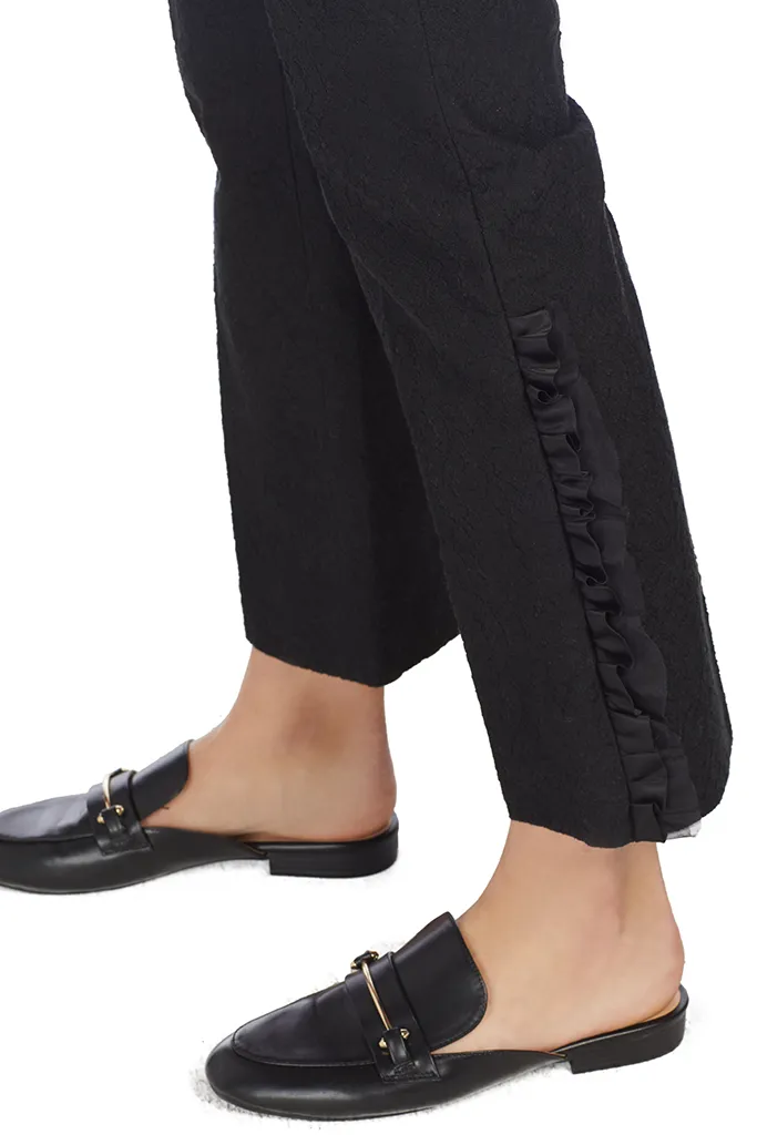 Flounced Cuff Lace Trousers
