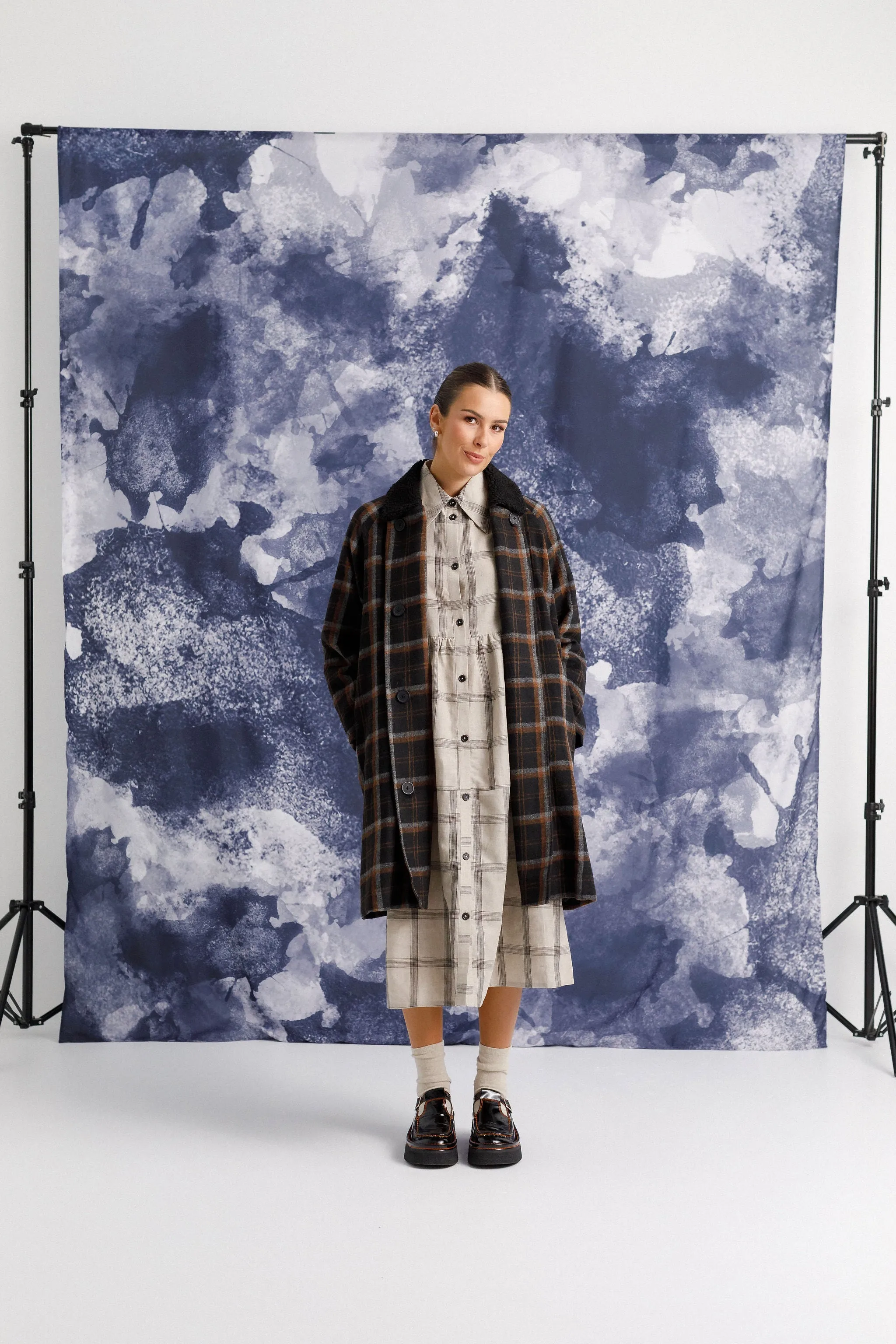 HEARTFELT COAT - CAVE