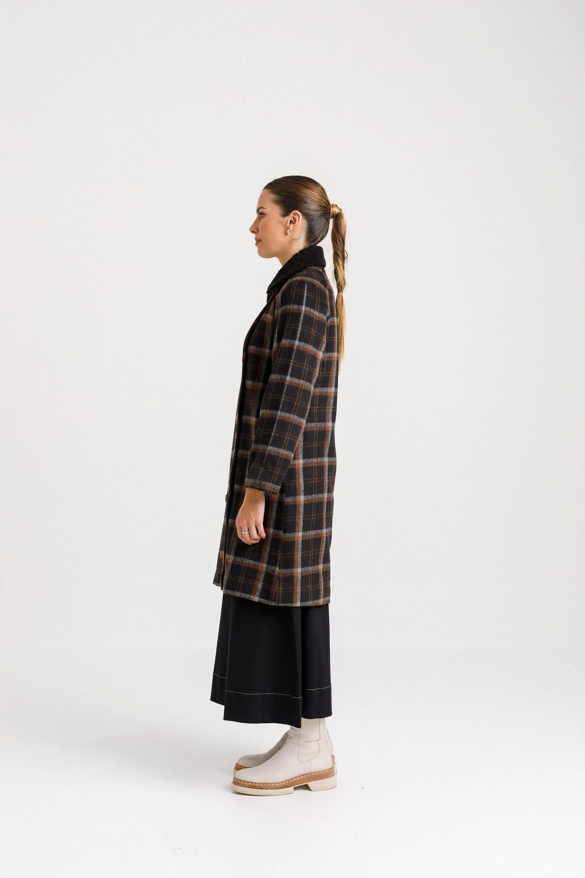 HEARTFELT COAT - CAVE