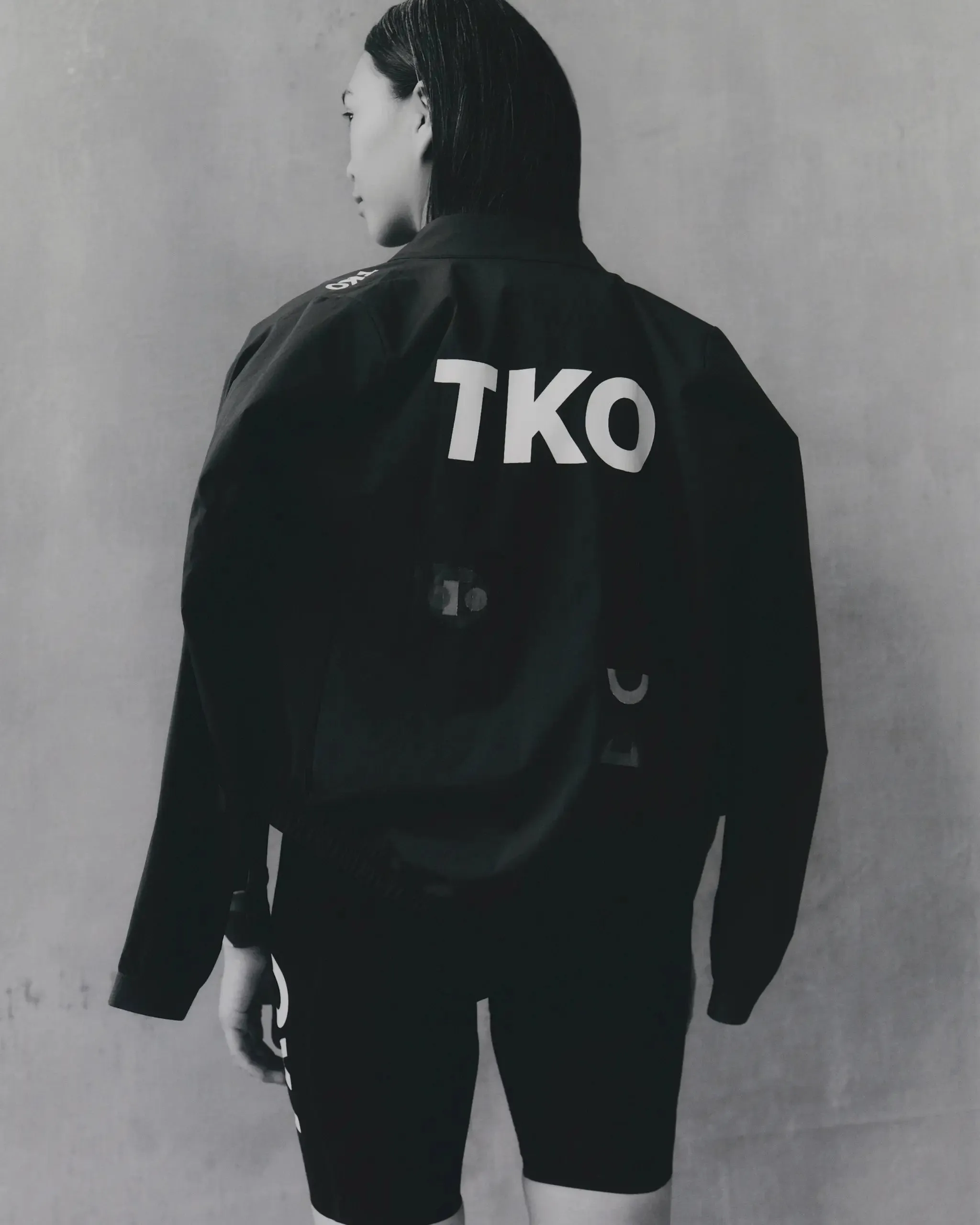 Pas Normal Studios - Women's T.K.O. Mechanism Stow Away Jacket - Charcoal