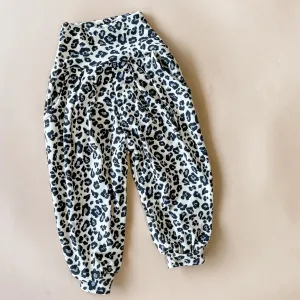 Sumaya | Cream Cheetah Pant