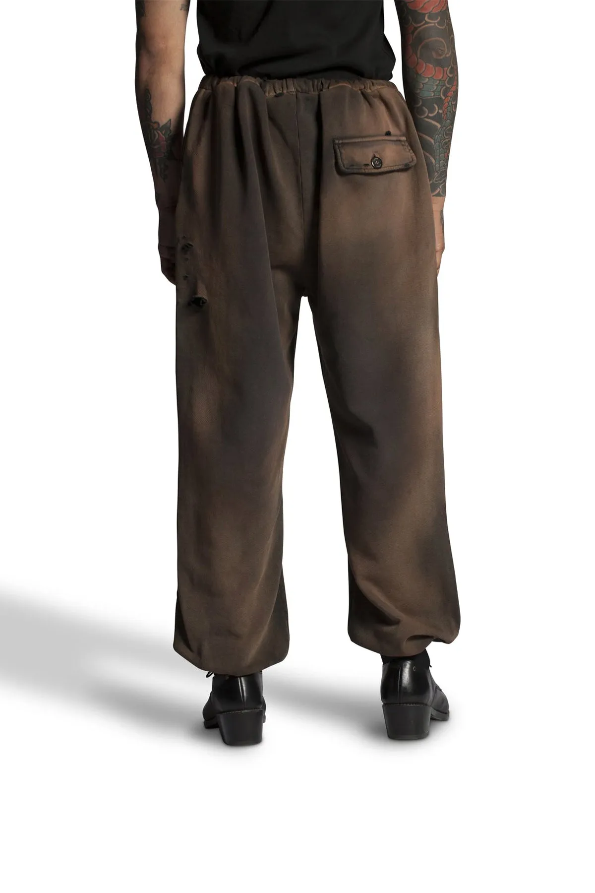 WILLY CHAVARRIA | BIG DADDY SWEAT PANTS "SCRIPT LOGO"